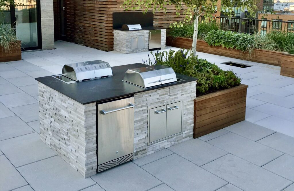https://www.cookwithkenyon.com/business/construction/electricgrills/
